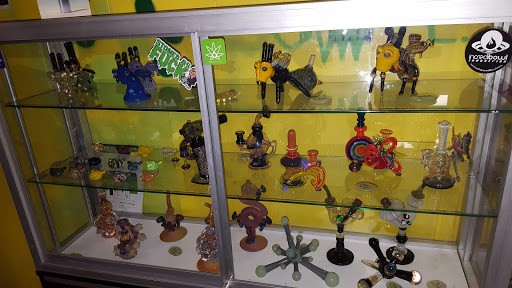 Tobacco Shop «Head Doctors Smoke Shop», reviews and photos, 3508 Madison Ave, Indianapolis, IN 46227, USA