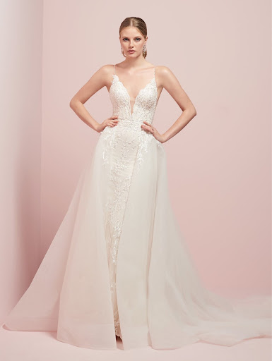 Bridal Shop «Omaima Couture», reviews and photos, 8004 N Milwaukee Ave, Niles, IL 60714, USA