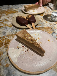 Photo n°49 de mesa de HOY - PlantBased Restaurant à Paris ()