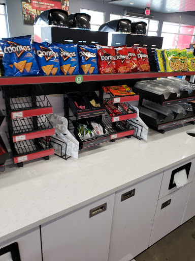 Convenience Store «Kum & Go», reviews and photos, 1605 E Kearney St, Springfield, MO 65803, USA