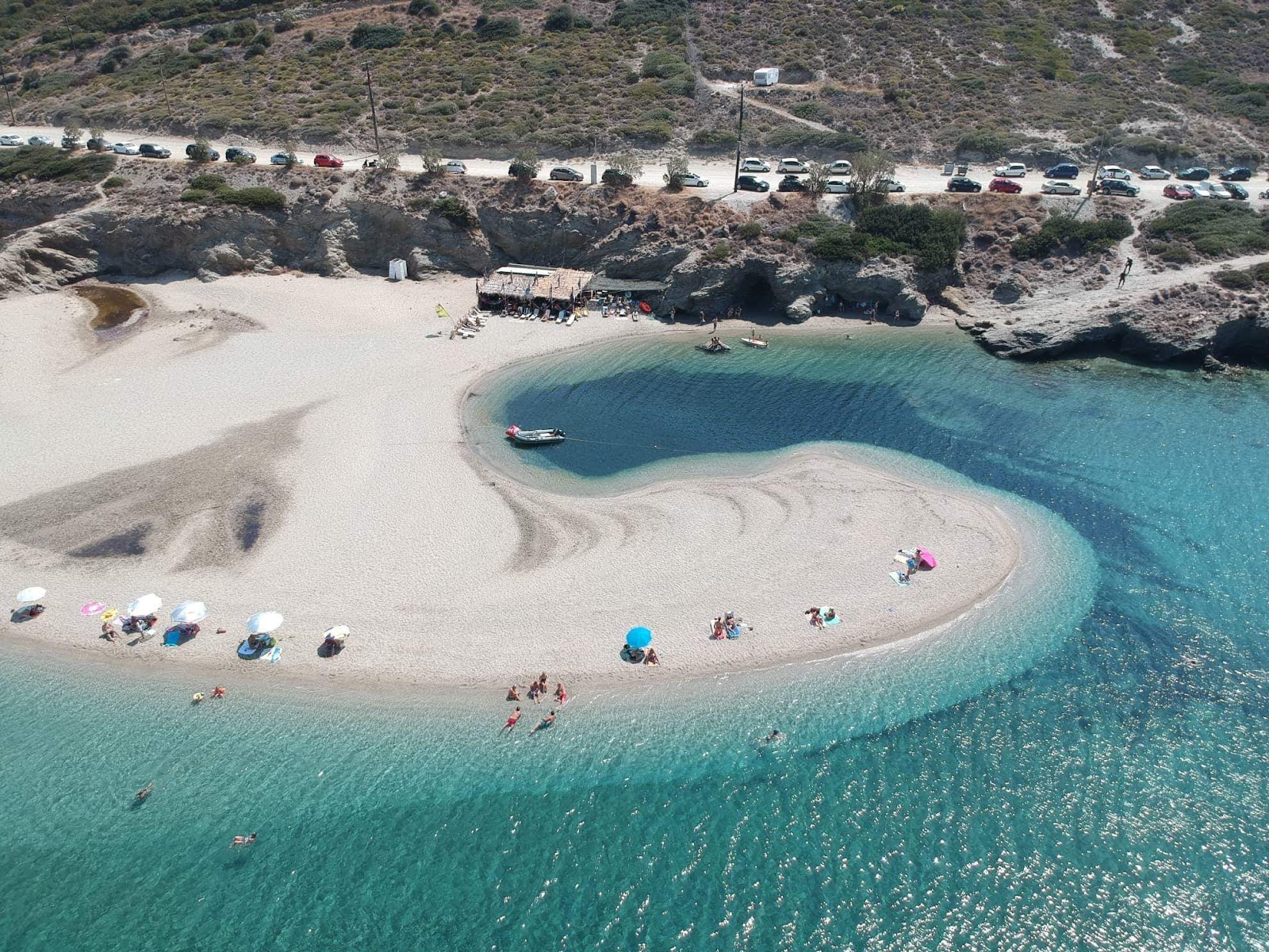 Foto di Great sand beach con una superficie del sabbia beige