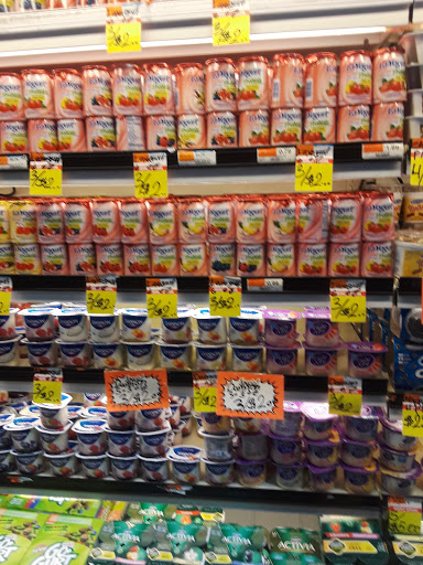 Supermarket «Green Apple Supermarket», reviews and photos, 92-45 Guy R Brewer Blvd, Jamaica, NY 11433, USA