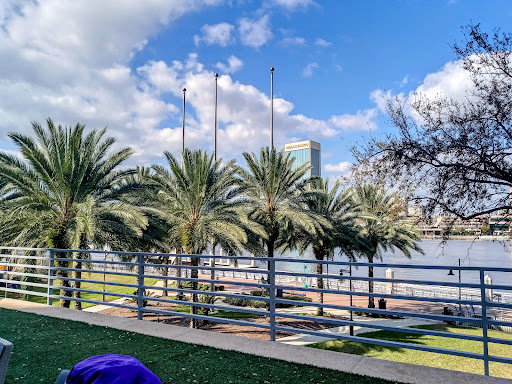 Tourist Attraction «Southbank Riverwalk», reviews and photos, 1001 Museum Cir, Jacksonville, FL 32202, USA