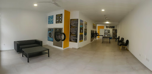 Es Bon Rentar Lavandería Autoservicio en Manacor, Islas Baleares