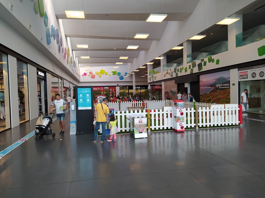 Parque Ferrol - Centro Comercial