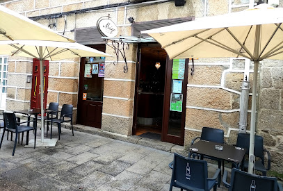 Café Bar Meigo (casco histórico) - Rúa de Alemaña, 10, 27500 Chantada, Lugo, Spain