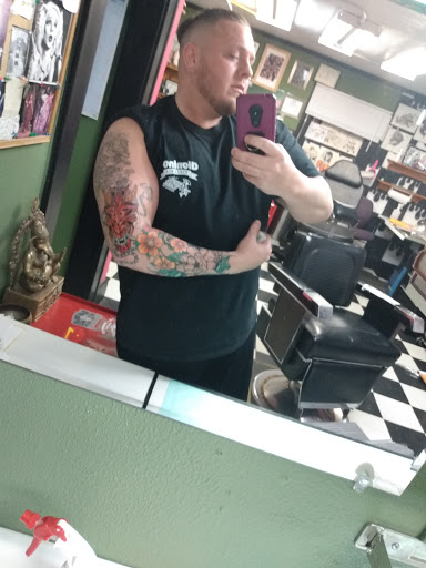 Tattoo Shop «Art In Motion Inc Tattooing», reviews and photos, 415 S Broadway St, Medina, OH 44256, USA