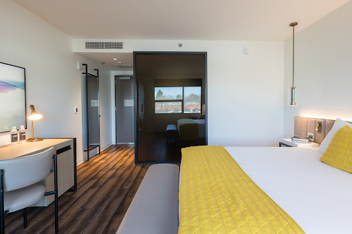 Shashi Hotel Mountain View, an Urban Resort image