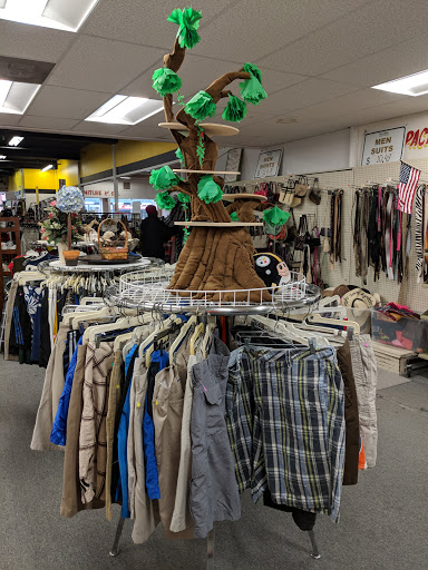 Thrift Store «Global Thrift», reviews and photos, 322 Moody St, Waltham, MA 02453, USA