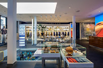 Suitsupply San Francisco - Photo 3 - Car repair in San Francisco, CA, San Francisco