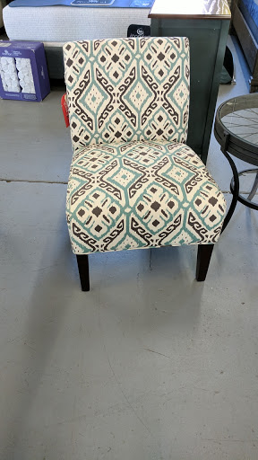 Mattress Store «Soda City Mattress & Furniture», reviews and photos, 902 Harden St, Columbia, SC 29205, USA