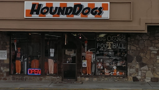 Sportswear Store «HoundDogs of Knoxville», reviews and photos, 9250 Kingston Pike, Knoxville, TN 37922, USA