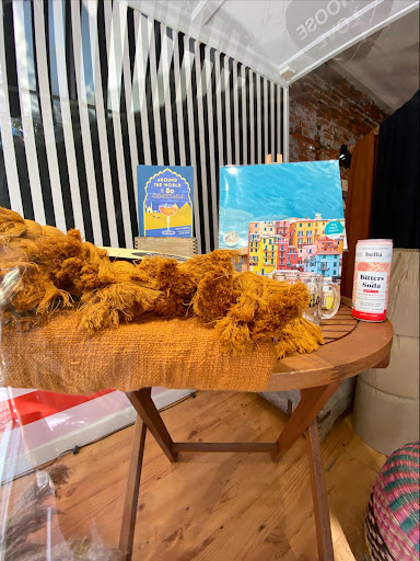 Boutique «The Little Apple», reviews and photos, 4361 Main St, Philadelphia, PA 19127, USA