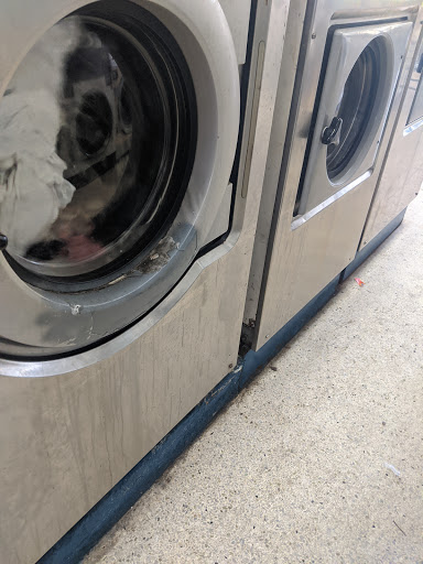 Laundromat «Rainbow Laundry», reviews and photos, 1456 NE 26th St, Wilton Manors, FL 33305, USA