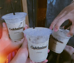 Goldmine Coffee Sunrise photo