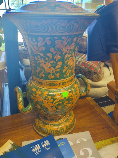 Second Hand Store «Animal Helpers ReTAIL», reviews and photos, 1601 Savannah Hwy, Charleston, SC 29407, USA