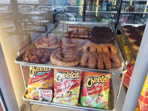 Donut Shop «Jolly Donuts», reviews and photos, 7249 Topanga Canyon Blvd, Canoga Park, CA 91303, USA