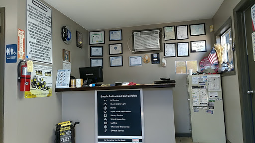 Auto Repair Shop «Aventura Auto Specialist», reviews and photos, 19130 W Dixie Hwy, Aventura, FL 33180, USA