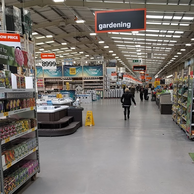 B&Q Gillingham