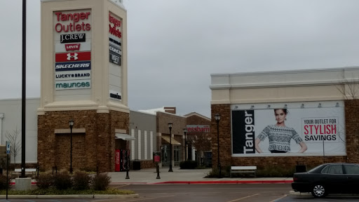 Outlet Mall «Tanger Outlet Southaven», reviews and photos, 5205 Airways Blvd, Southaven, MS 38671, USA