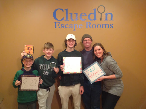 Tourist Attraction «CluedIn Escape Rooms», reviews and photos, 440 Roosevelt Rd, Glen Ellyn, IL 60137, USA