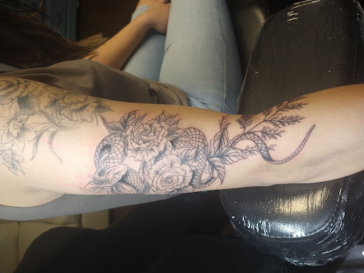 Find lesbian tattoo ideas for your next unique tattoo in Lexington at Tempest Tattoo Studio