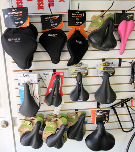 Used Bicycle Shop «Willie’s Bicycle», reviews and photos, 3210 NE 2nd Ave, Miami, FL 33137, USA