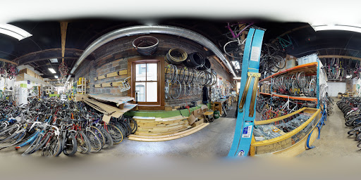 Bicycle Store «Des Moines Bicycle Collective», reviews and photos