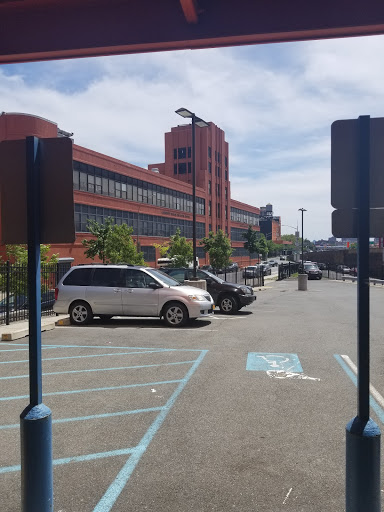 Self-Storage Facility «Public Storage», reviews and photos, 385 Gerard Ave, Bronx, NY 10451, USA