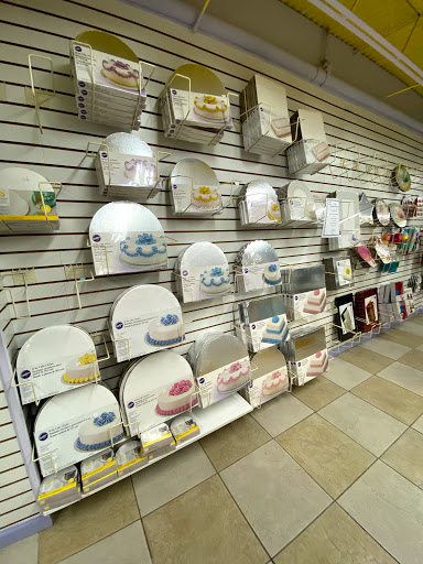 Home Goods Store «Save-A-Thon Stores», reviews and photos, 824 Flatbush Ave, Brooklyn, NY 11226, USA