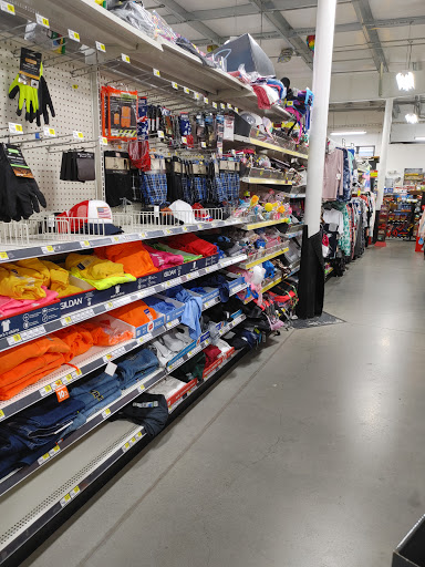 Discount Store «Dollar General», reviews and photos, 19718 Fisher Ave, Poolesville, MD 20837, USA