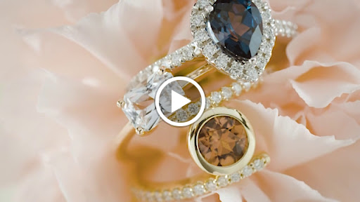 Wholesale Jeweler «Medallion Jewelers», reviews and photos, 308 SW Alder St, Portland, OR 97204, USA