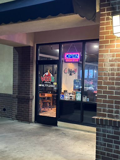 Vons Chicken Roseville image