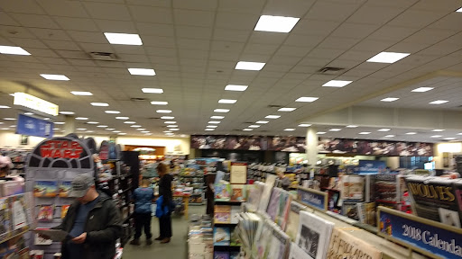 Book Store «Barnes & Noble», reviews and photos, 3120 Fairlane Dr, Allen Park, MI 48101, USA