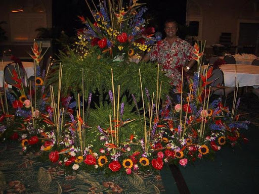 Florist «Flowers By Voytek», reviews and photos, 9524 Blind Pass Rd, St Pete Beach, FL 33706, USA