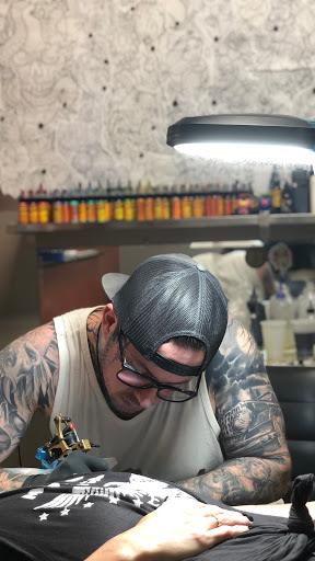 Tattoo Shop «Guru Tattoo», reviews and photos, 1122 Garnet Ave, San Diego, CA 92109, USA