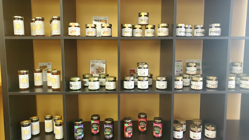 Liquor Store «Online Wine Liquors Inc», reviews and photos, 86 Powder Mill Rd, Maynard, MA 01754, USA