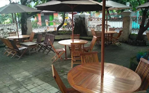 Nderek Cafe image