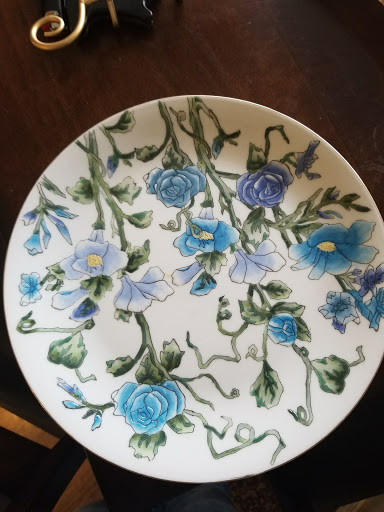 Thrift Store «HOW Thrift Store», reviews and photos