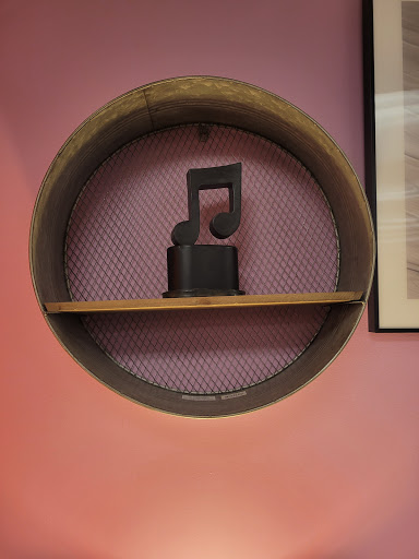 Furniture Store «Raymour & Flanigan Furniture and Mattress Outlet», reviews and photos, 1406 Elm St, West Springfield, MA 01089, USA