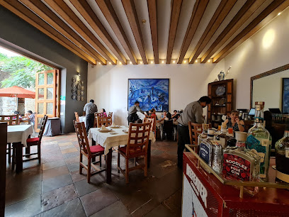 Restaurante Casareyna - Privada 2 Ote. 1007, Centro, 72000 Puebla, Pue., Mexico