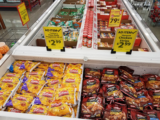 Grocery Store «Save-A-Lot», reviews and photos, 611 N 12th St, Lebanon, PA 17046, USA