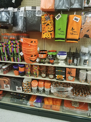 Craft Store «Hobby Lobby», reviews and photos, 1404 Old Aberdeen Rd #41, Columbus, MS 39705, USA