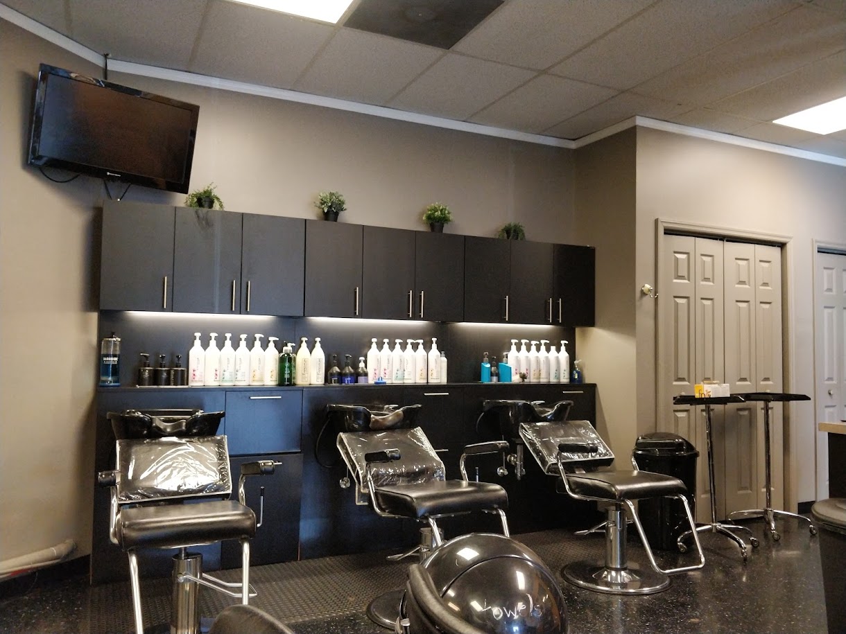 Town & Country Barber Shop & Salon