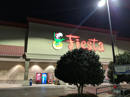 Grocery Store «Fiesta Mart Inc», reviews and photos, 1332 S Plano Rd, Richardson, TX 75081, USA