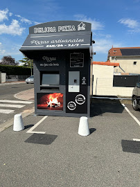 Photos du propriétaire du Pizzas à emporter Distributeur de pizza 24/24 DELICIA PIZZA à Montrond-les-Bains - n°1