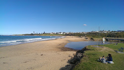 Foto di McCauley's Beach e l'insediamento