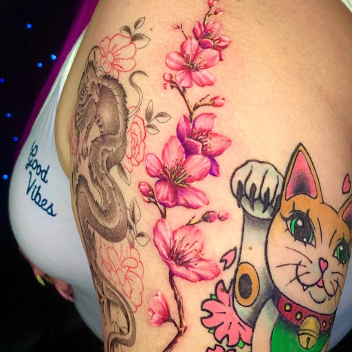 Explore tattoo ideas with meaning for ladies, creative tattoo ideas in Miami, available at Glitterpoop Studios