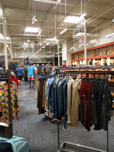 Camping Store «REI», reviews and photos, 7099 Amador Plaza Rd, Dublin, CA 94568, USA