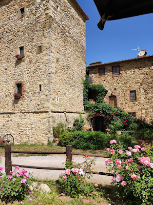 Photo Vacances à la ferme Torre di Casallia 58044 Vetulonia